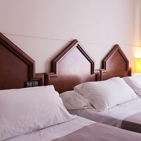 גרנדה Hotel Boutique Reina Mora מראה חיצוני תמונה