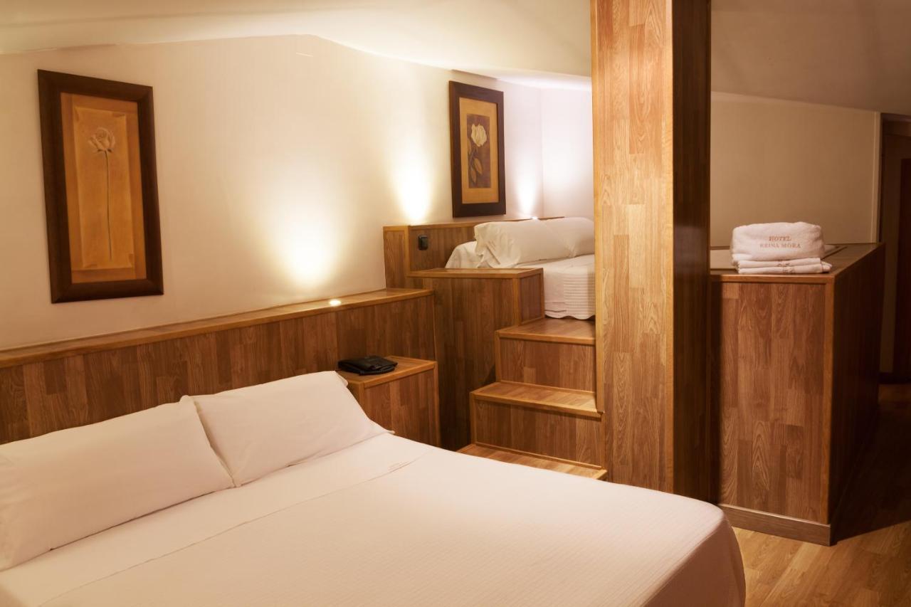 גרנדה Hotel Boutique Reina Mora מראה חיצוני תמונה
