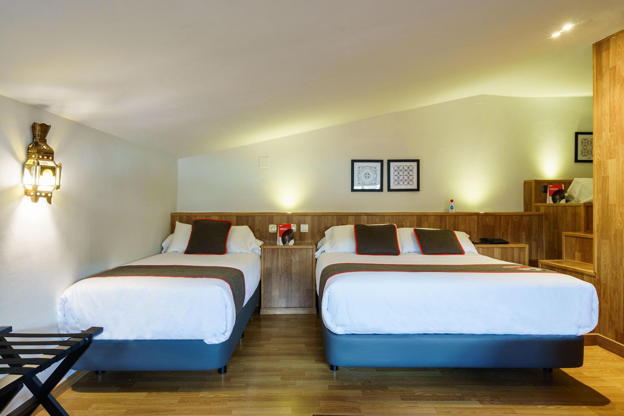 גרנדה Hotel Boutique Reina Mora מראה חיצוני תמונה