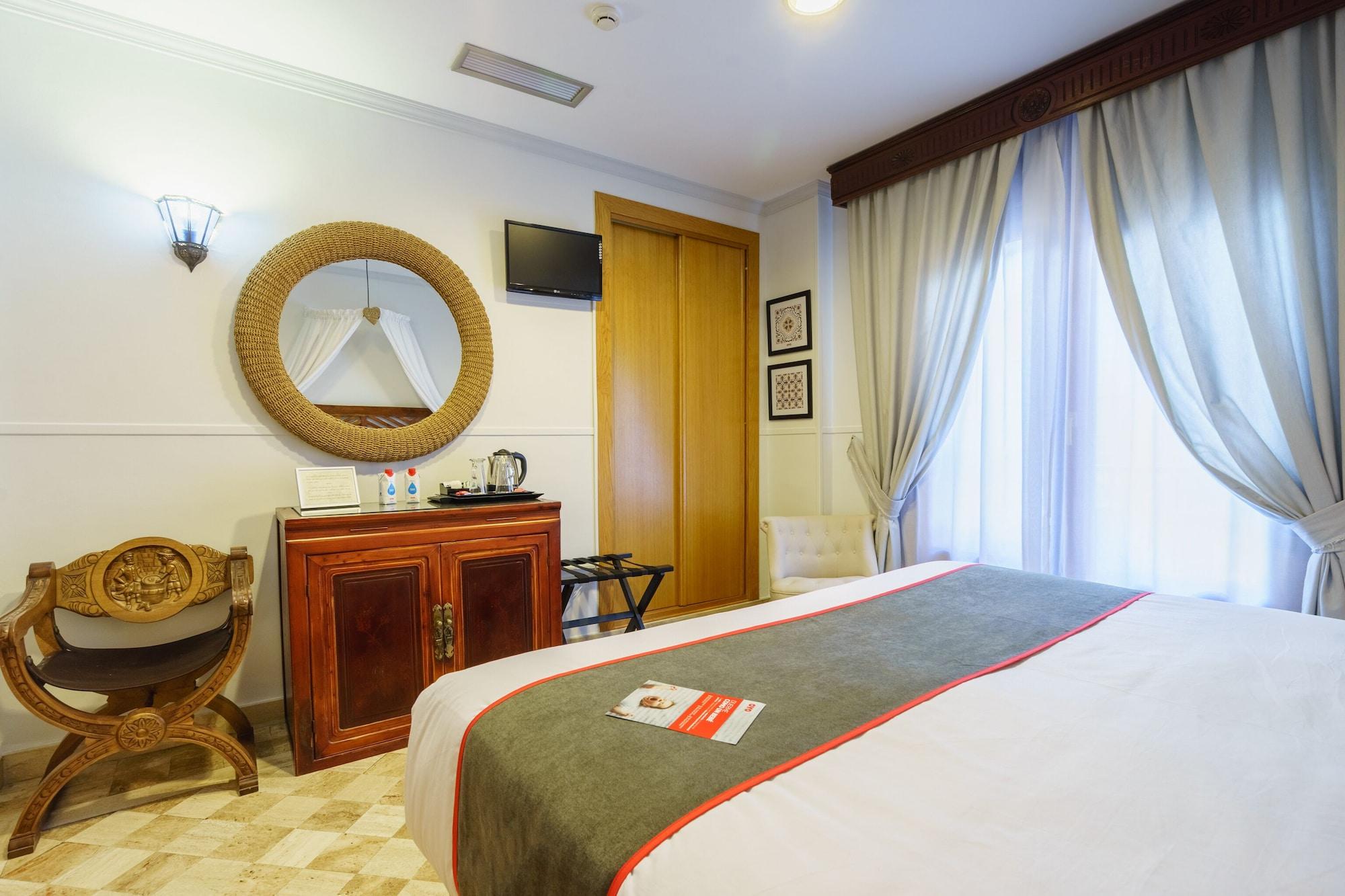 גרנדה Hotel Boutique Reina Mora מראה חיצוני תמונה