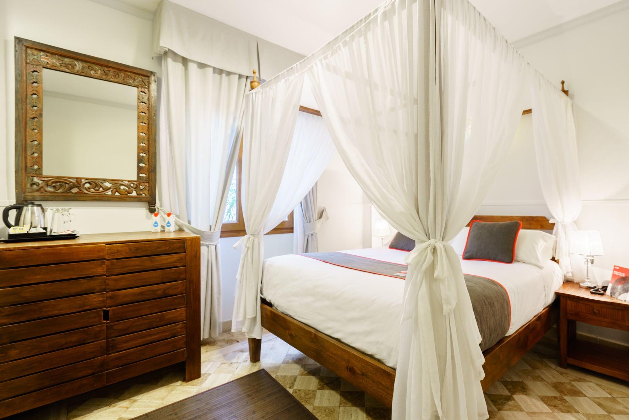 גרנדה Hotel Boutique Reina Mora מראה חיצוני תמונה