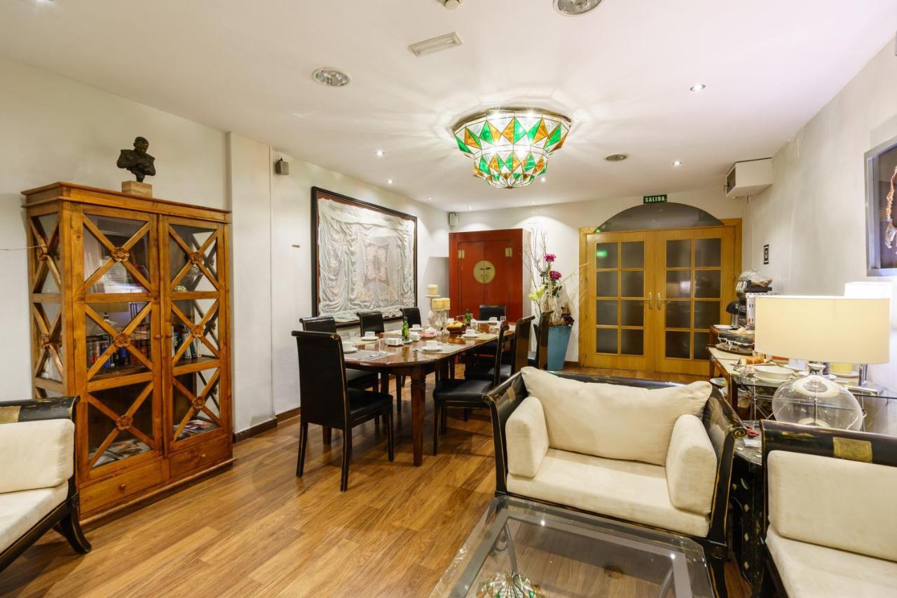 גרנדה Hotel Boutique Reina Mora מראה חיצוני תמונה